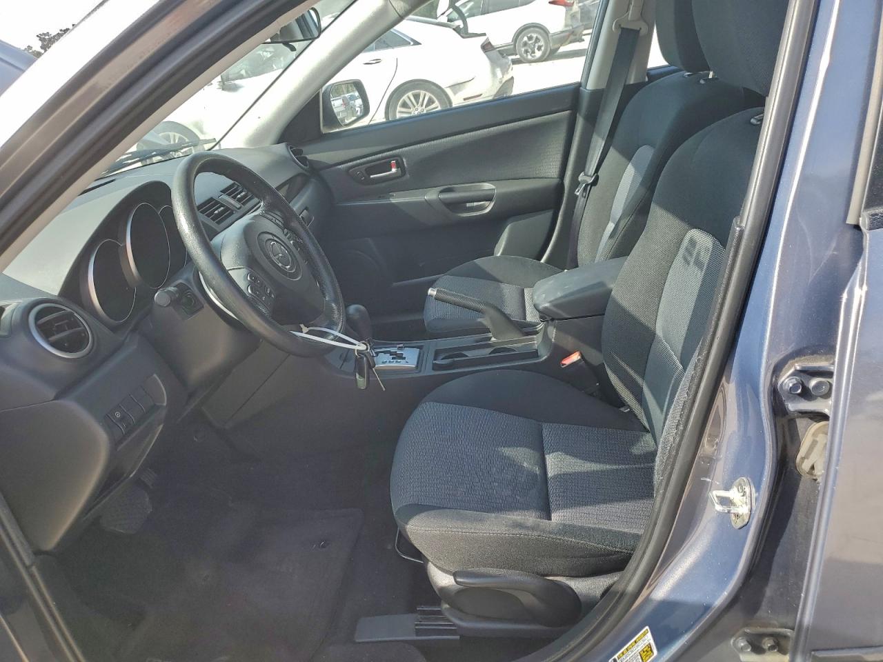 2008 Mazda 3 I VIN: JM1BK12FX81800904 Lot: 93562285