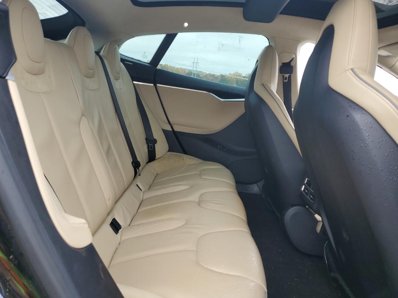 2013 Tesla Model S VIN: 5YJSA1CP2DFP11579 Lot: 92214215