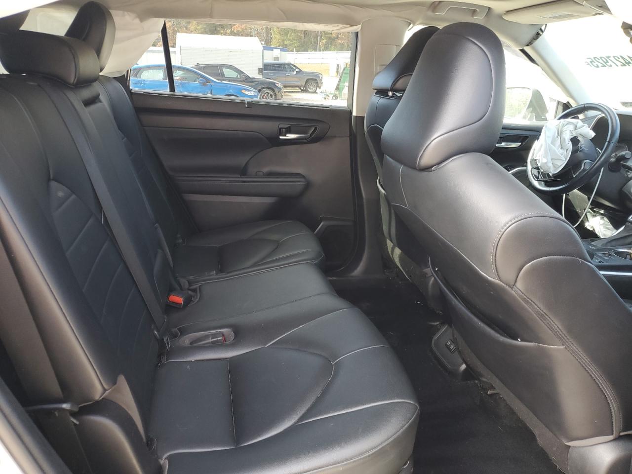 2021 Toyota Highlander Xle VIN: 5TDGZRBH1MS070203 Lot: 91427925