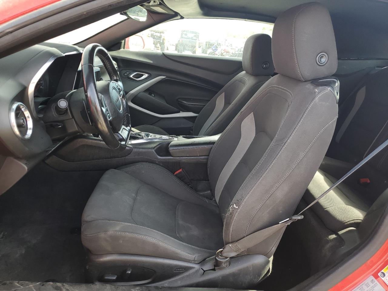 2018 Chevrolet Camaro Lt VIN: 1G1FB3DX6J0161976 Lot: 91309945