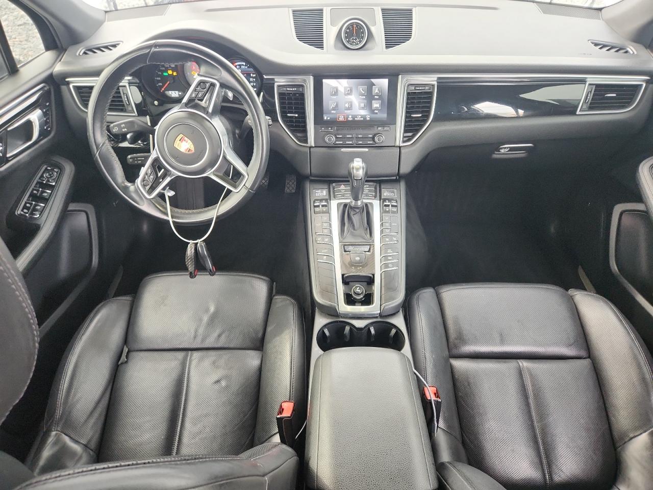 2018 Porsche Macan S VIN: WP1AB2A58JLB32118 Lot: 89510255