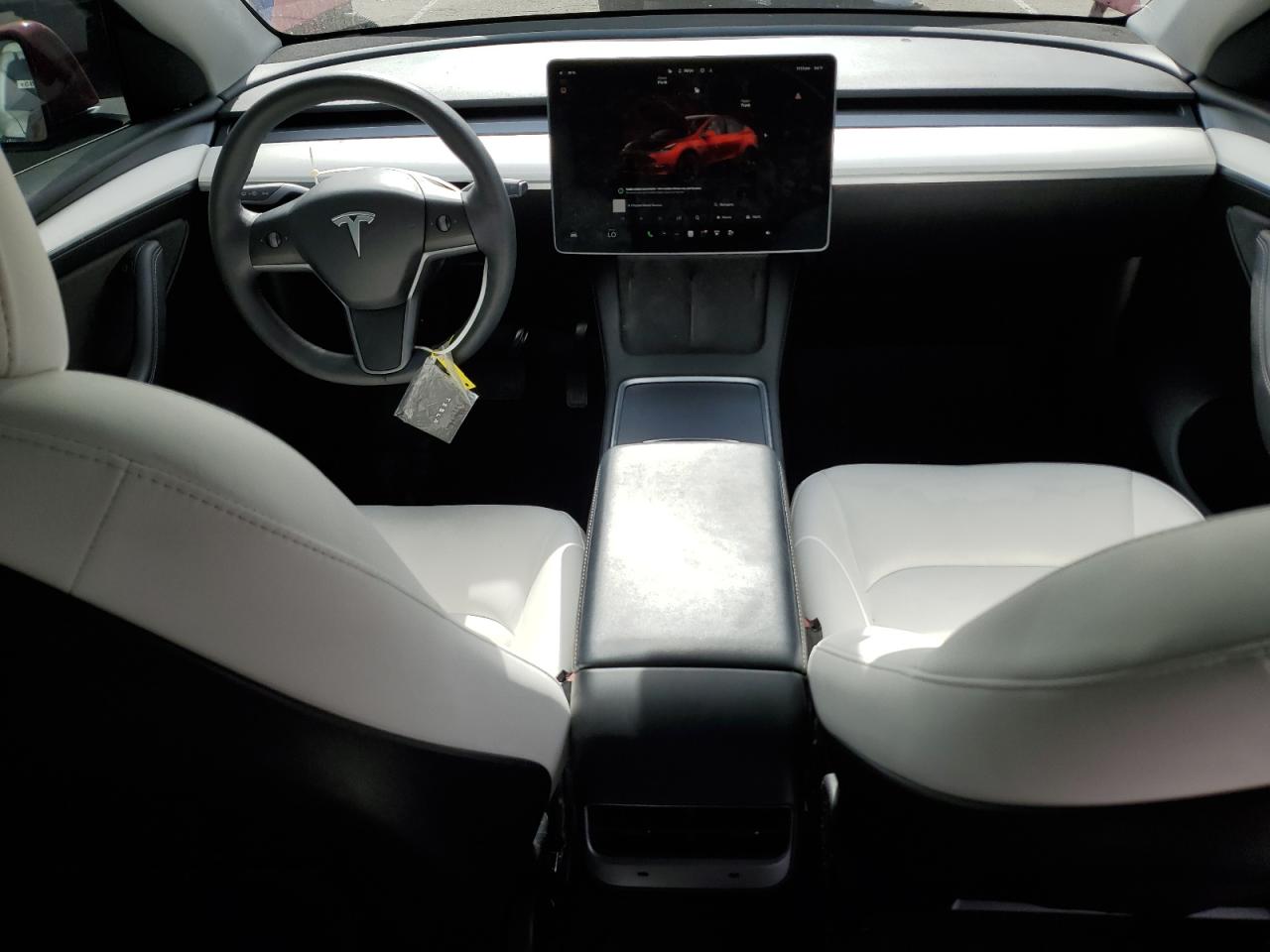 2023 Tesla Model Y VIN: 7SAYGDEE0PF623322 Lot: 92566845