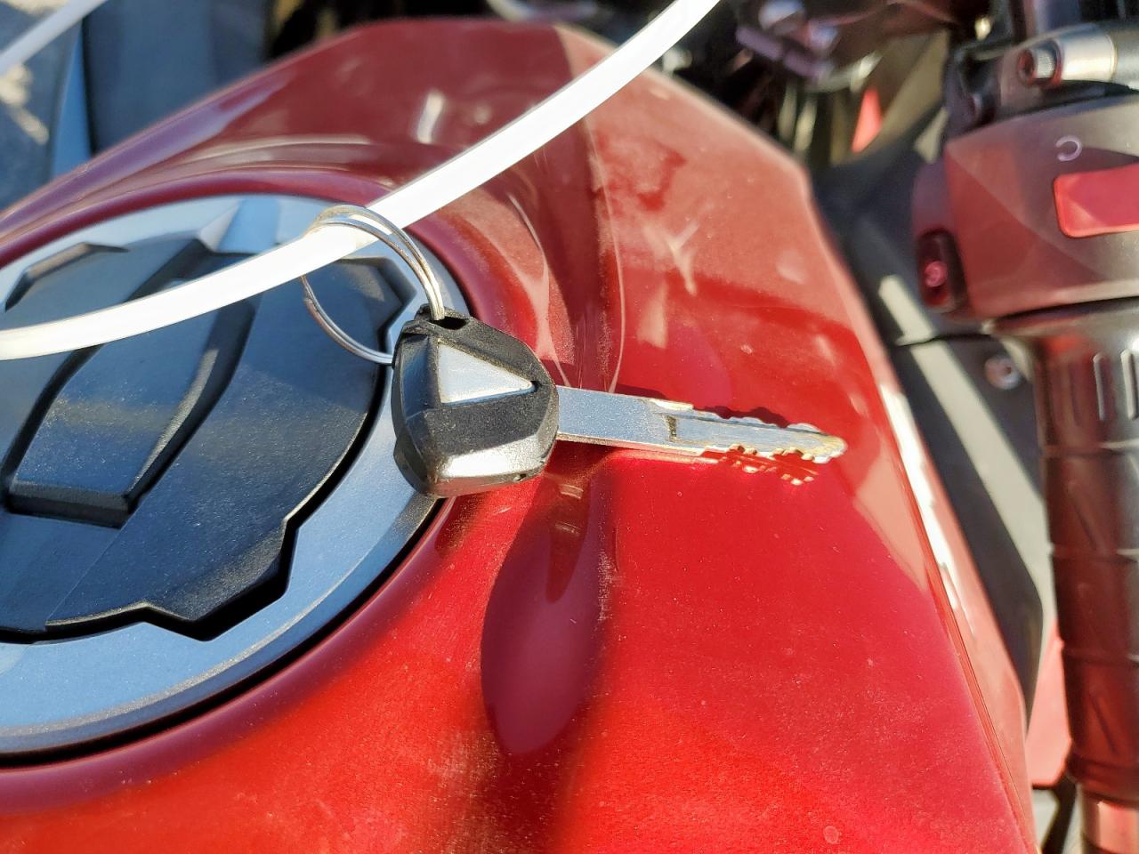 2019 Kawasaki Ex400 VIN: JKAEXKG1XKDA31325 Lot: 92307645