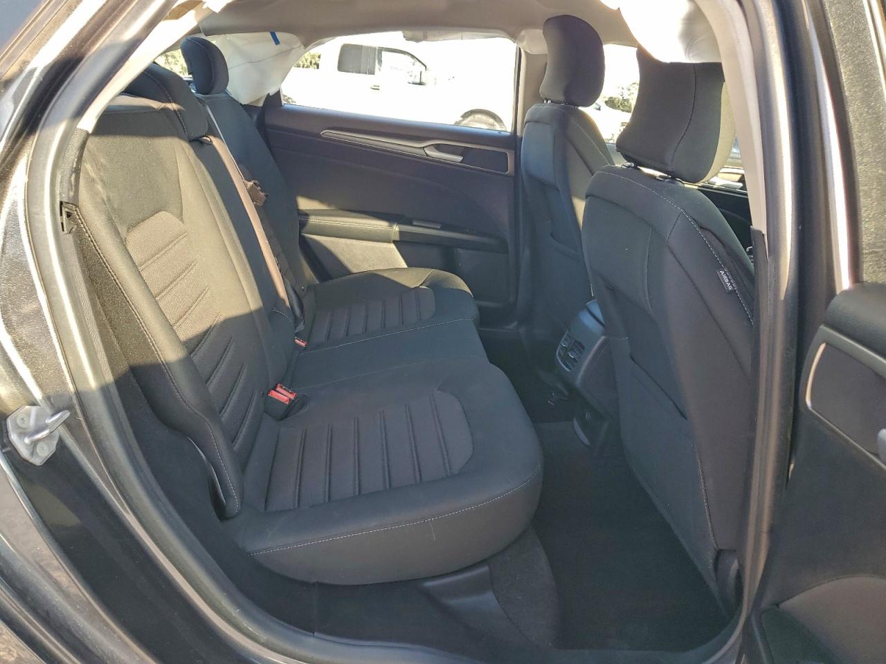 2019 Ford Fusion Se VIN: 3FA6P0HD7KR283101 Lot: 93721445