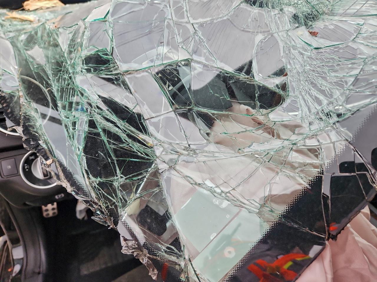 2012 Mercedes-Benz C 250 VIN: WDDGJ4HB8CF928817 Lot: 93864675