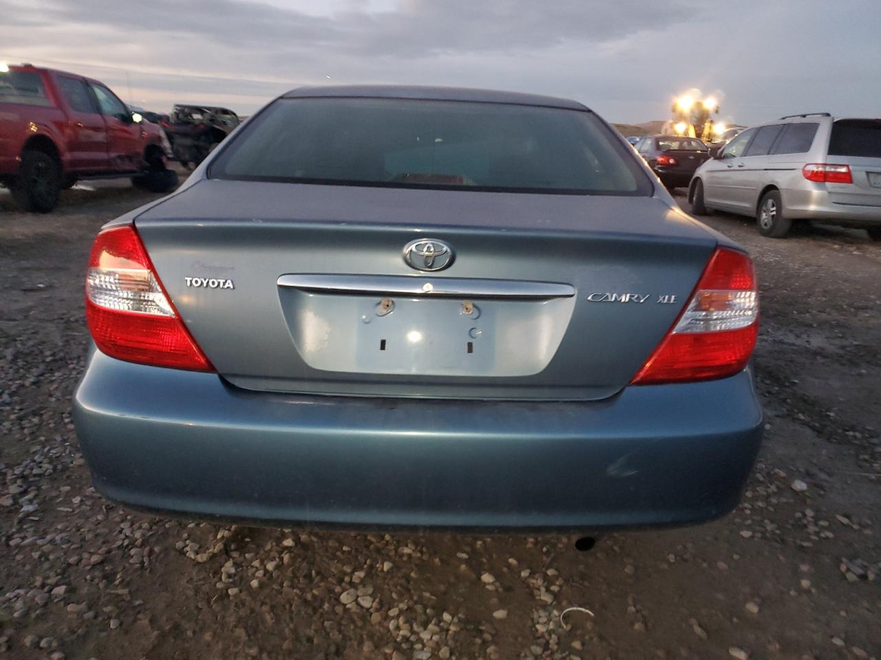 2004 Toyota Camry Le VIN: 4T1BE32K64U894736 Lot: 93141345