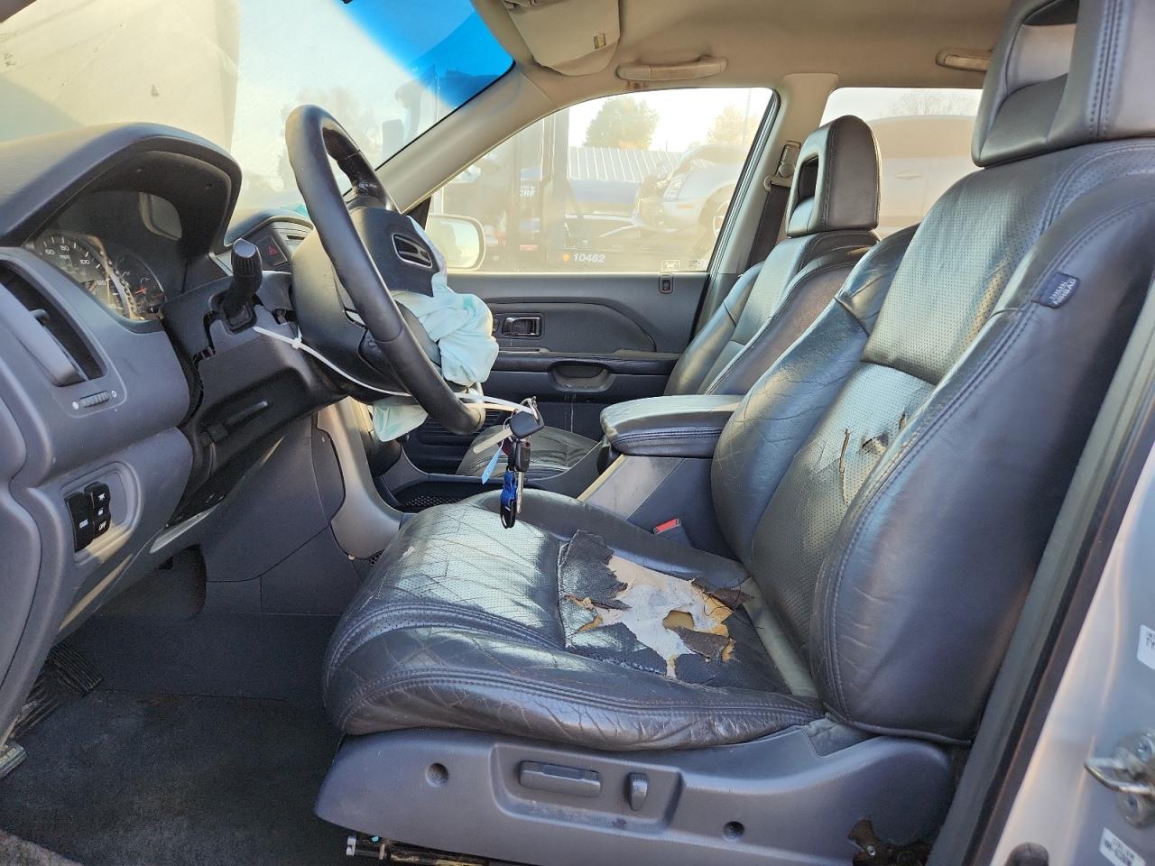 2004 Honda Pilot Exl VIN: 2HKYF18524H567911 Lot: 92509745