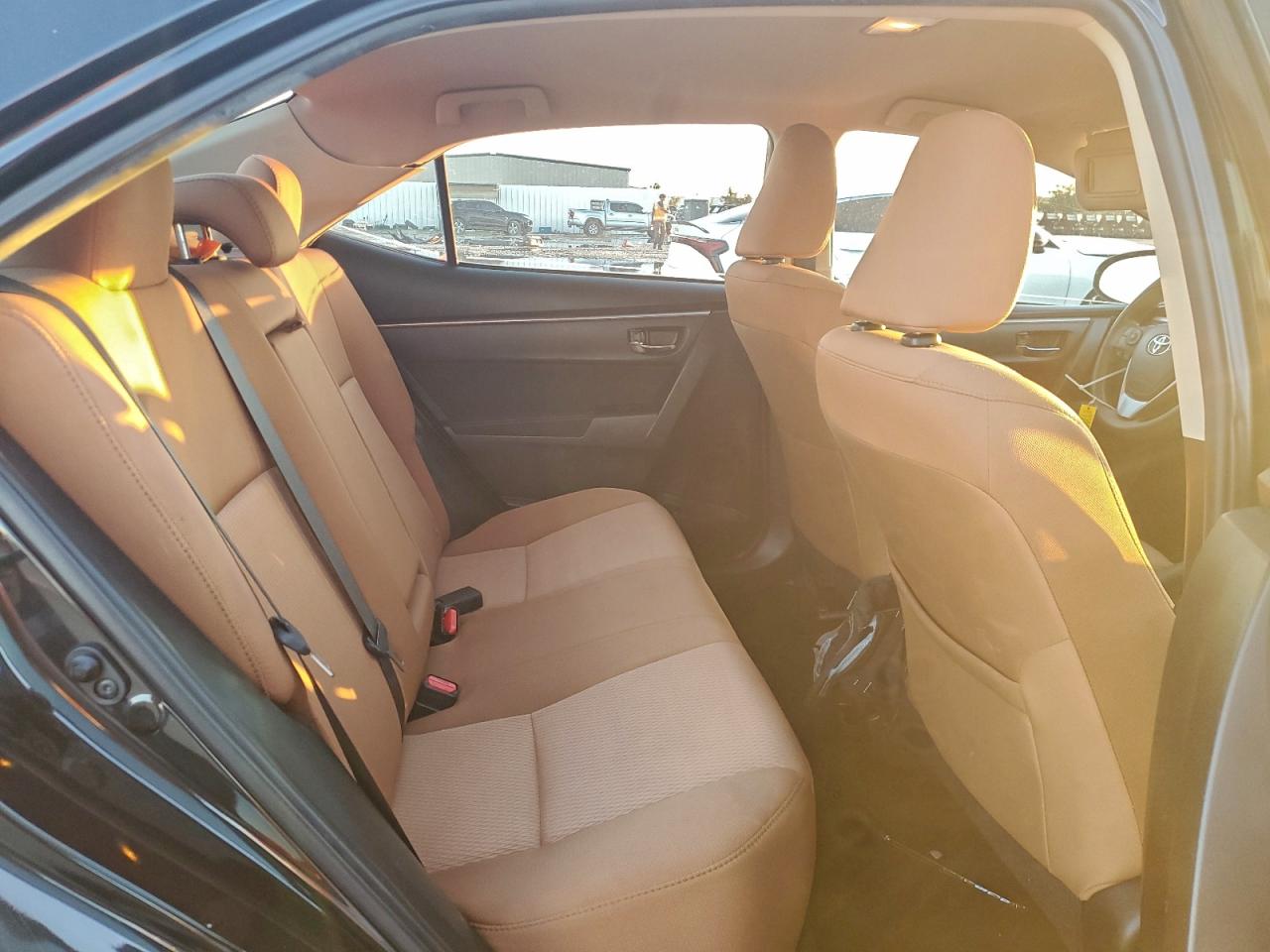 2015 Toyota Corolla L VIN: 5YFBURHE1FP252761 Lot: 94371685