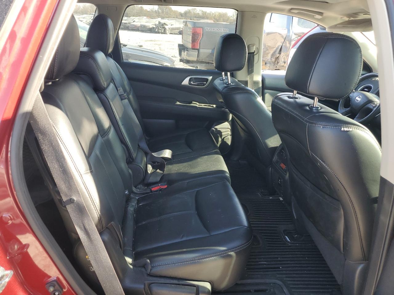 2017 Nissan Pathfinder S VIN: 5N1DR2MM4HC665490 Lot: 92600305
