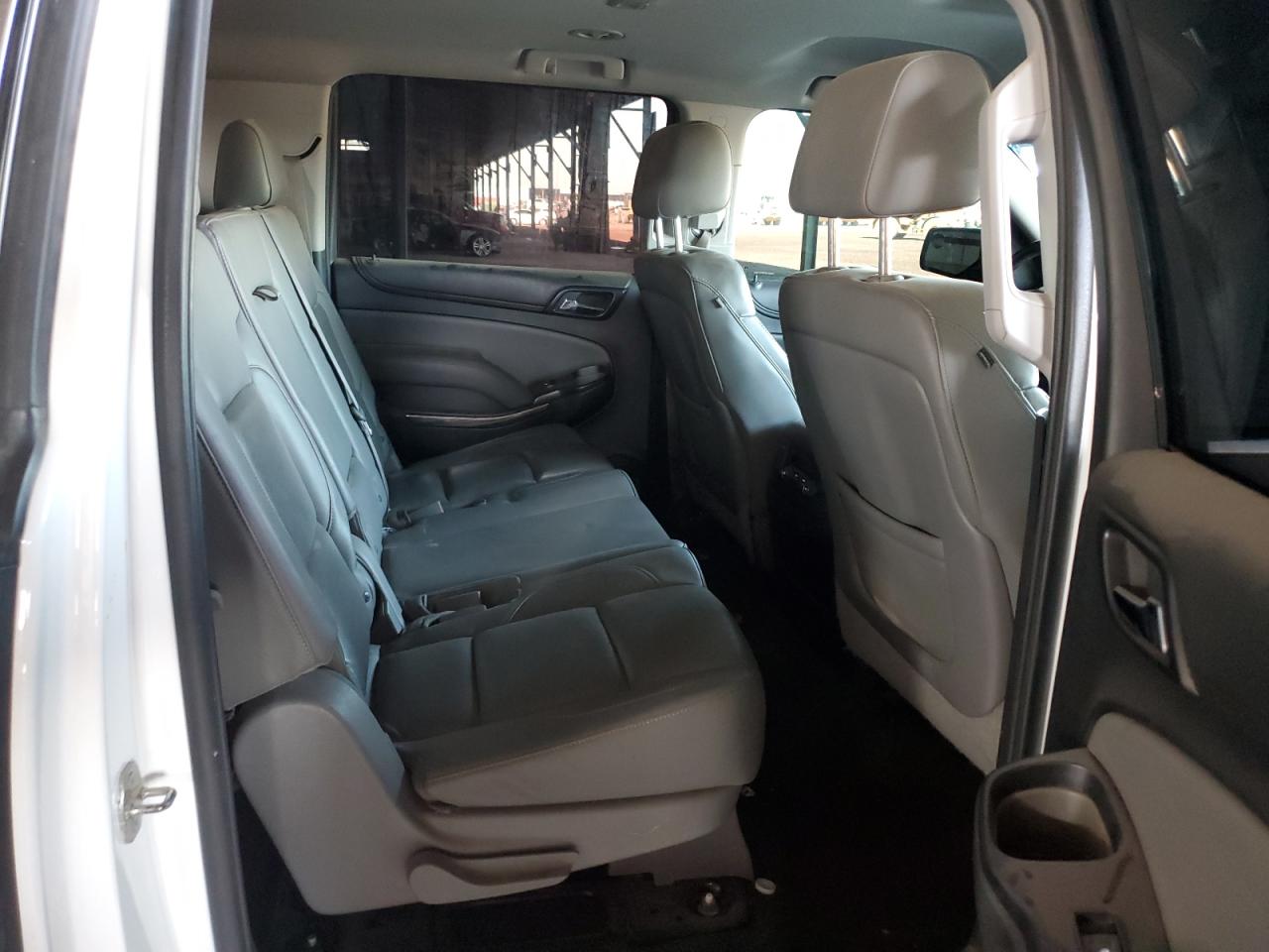 2015 Chevrolet Suburban C1500 Lt VIN: 1GNSCJKC9FR276802 Lot: 92502155