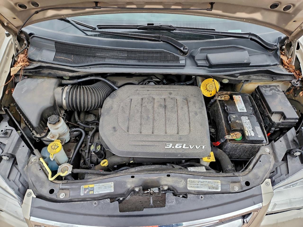 2015 Chrysler Town & Country Touring VIN: 2C4RC1BG6FR665126 Lot: 94474715