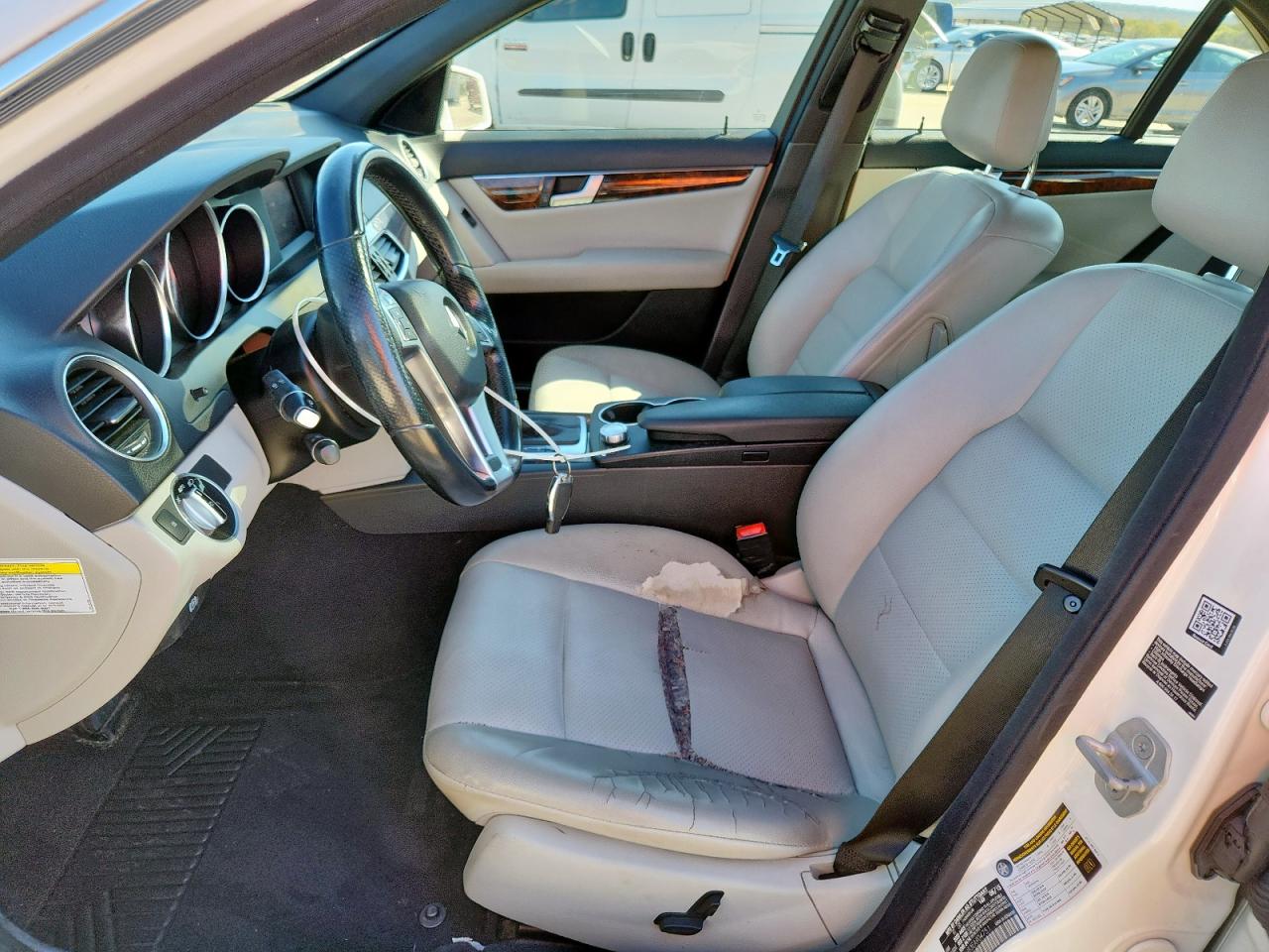 2014 Mercedes-Benz C 250 VIN: WDDGF4HB3EA904751 Lot: 91128505