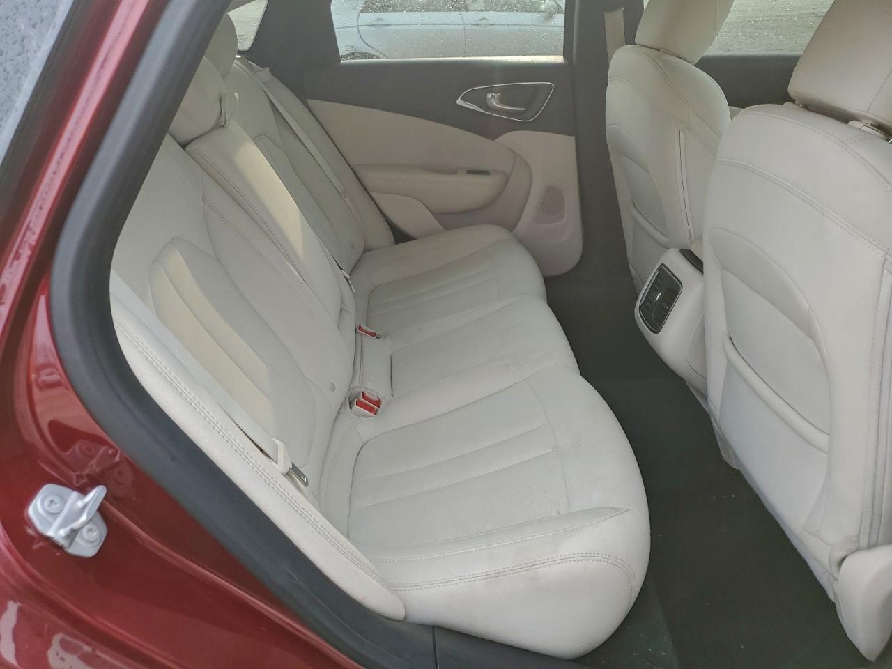 2016 Chrysler 200 Limited VIN: 1C3CCCAB9GN107247 Lot: 93265295