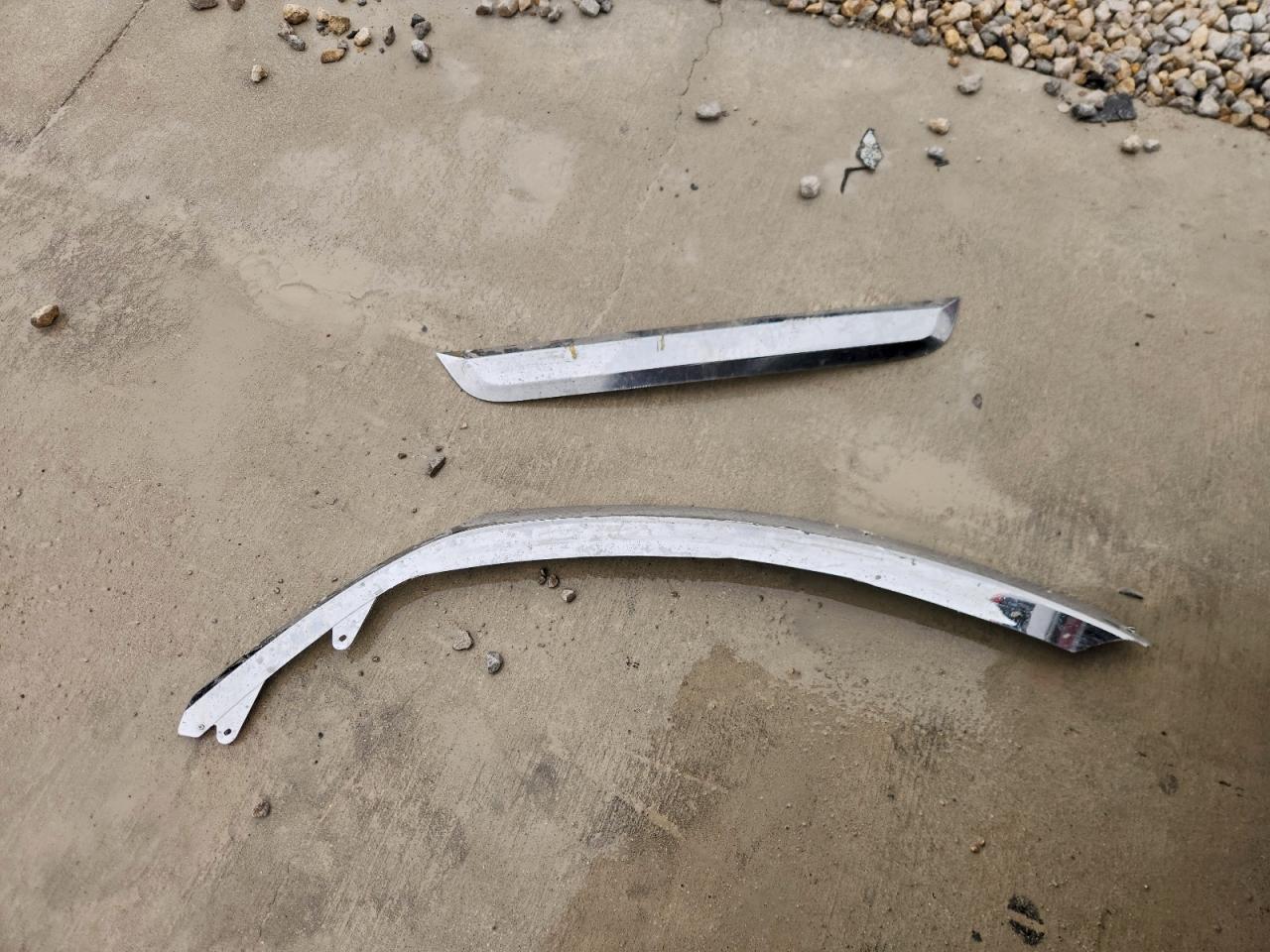 2018 Chrysler Pacifica Touring L VIN: 2C4RC1BG9JR124208 Lot: 94254925