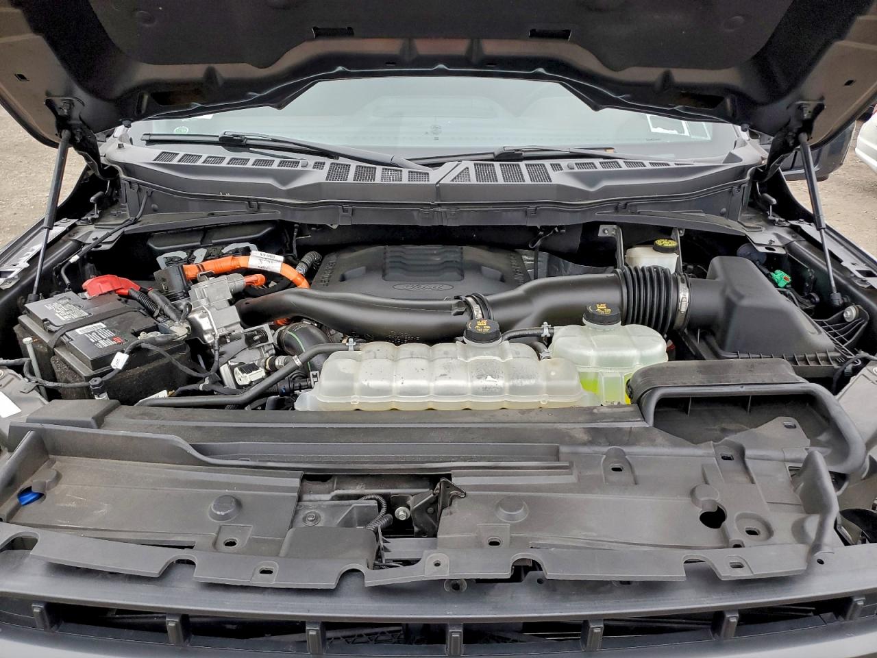 2022 Ford F150 Supercrew VIN: 1FTFW1ED4NFA38684 Lot: 94086695