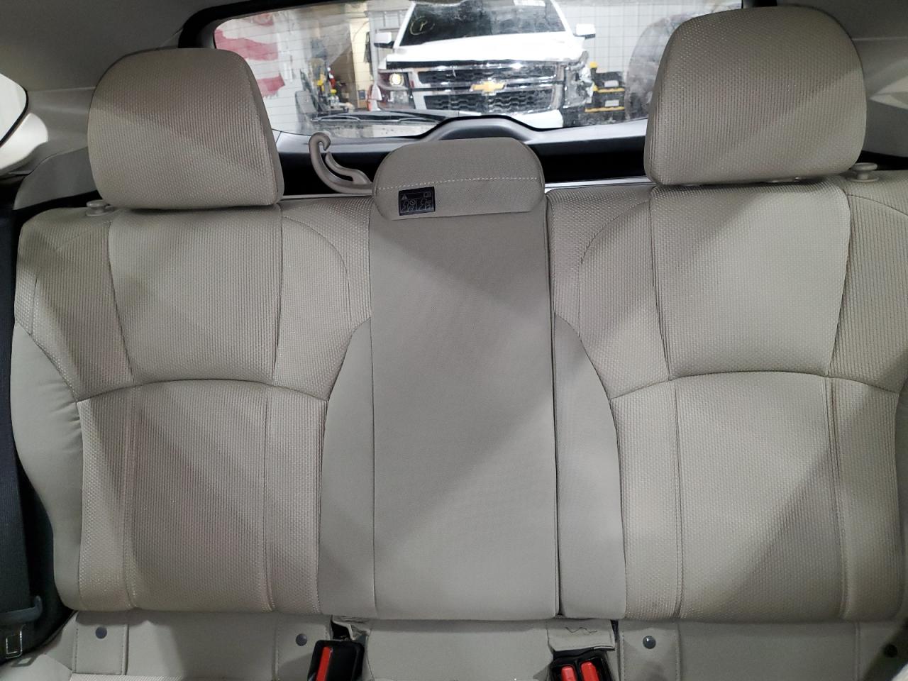 2018 Subaru Impreza VIN: 4S3GTAA64J3753013 Lot: 92438995