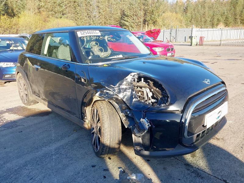 2024 MINI HATCHBACK 1.5 COOPER CLASSIC PREMIUM 3DR