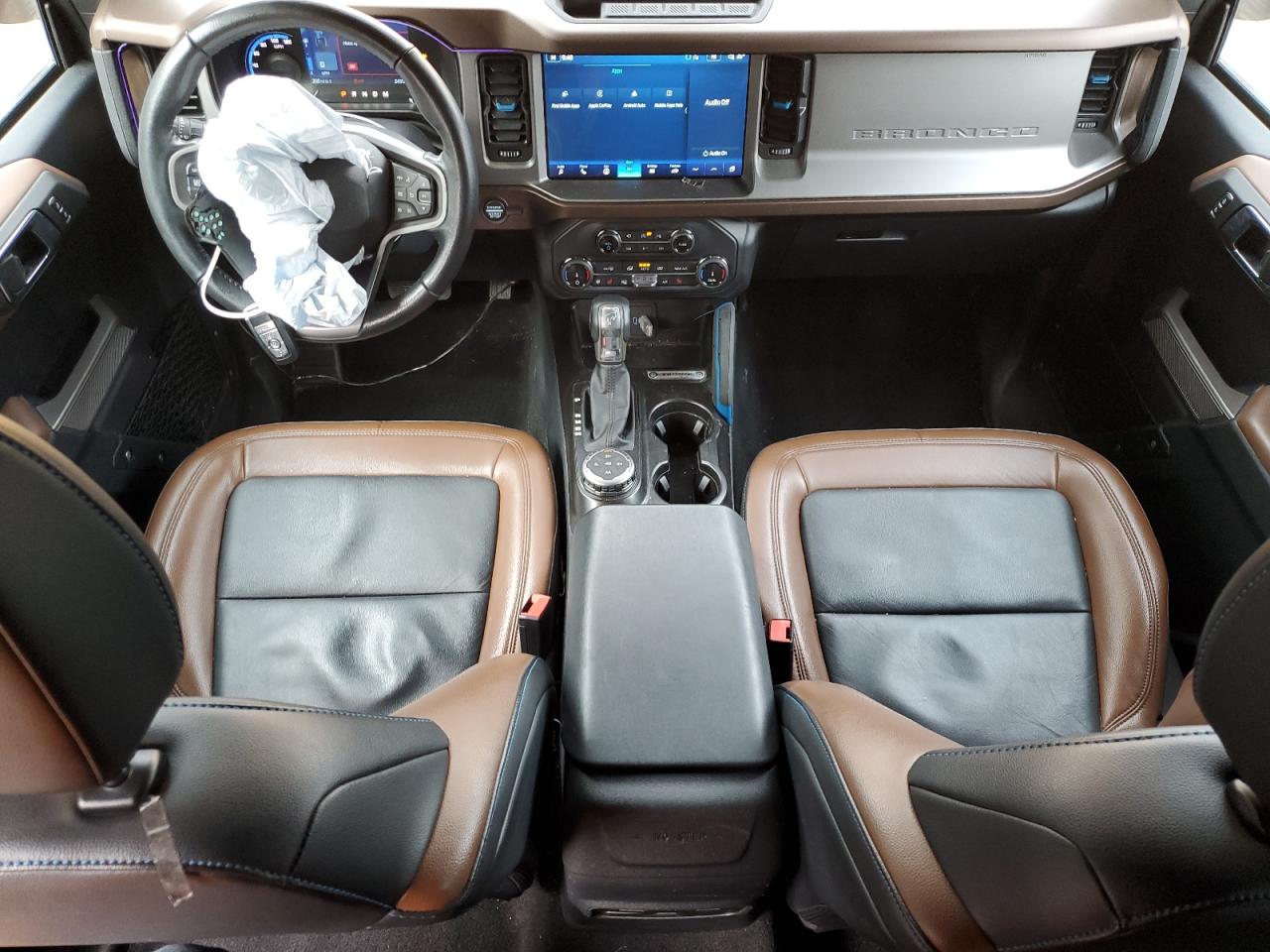 2022 Ford Bronco Base VIN: 1FMEE5DP0NLB51868 Lot: 92489695