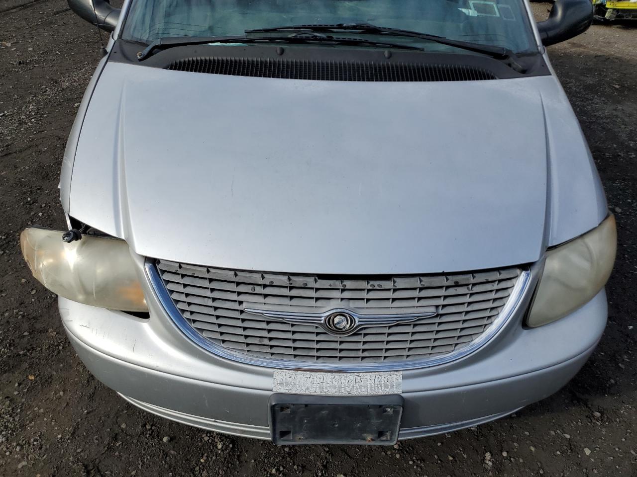 2001 Chrysler Town & Country Lx VIN: 2C4GP44301R317001 Lot: 93681925