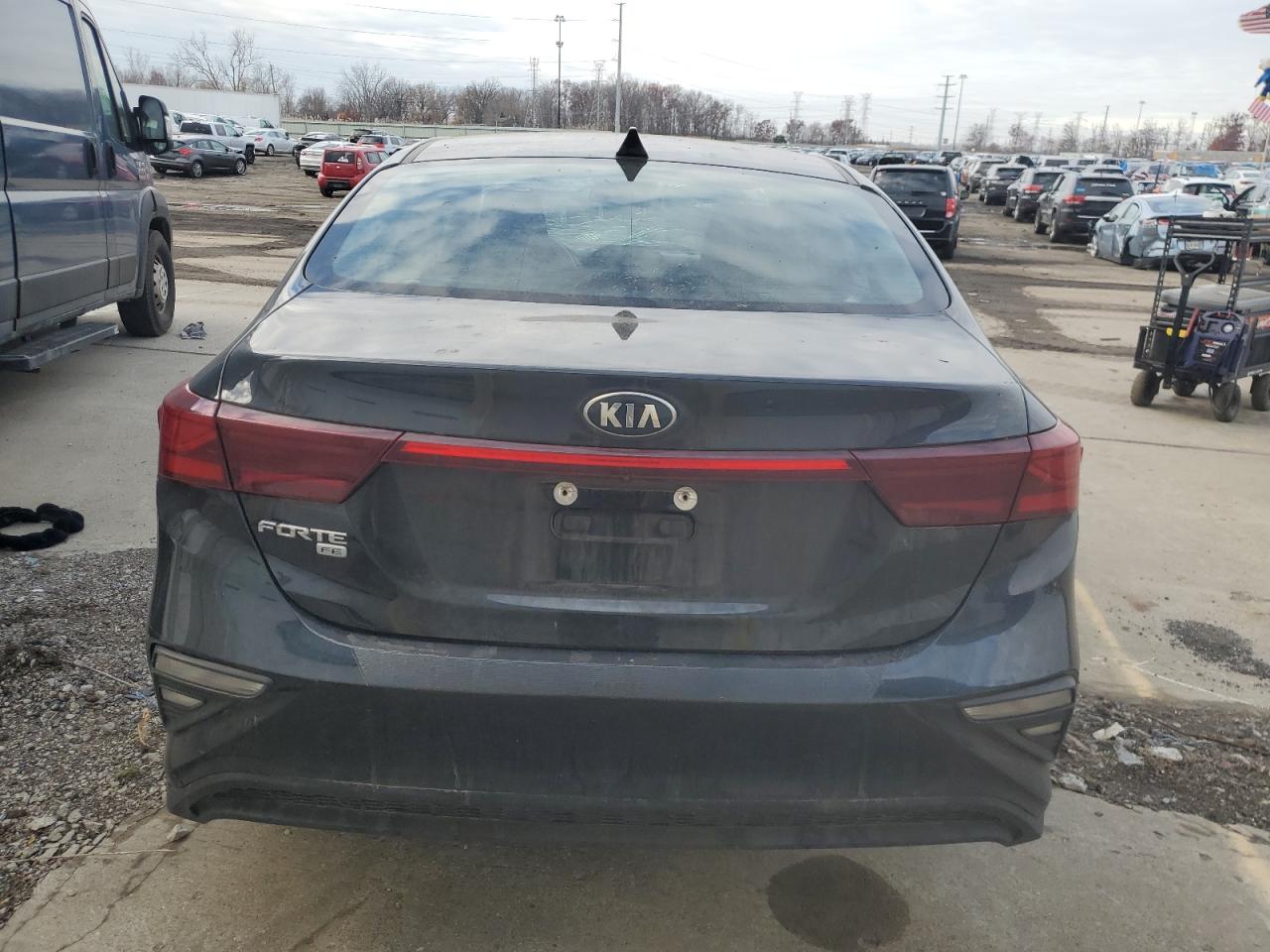 2019 Kia Forte Fe VIN: 3KPF24ADXKE106107 Lot: 92297395