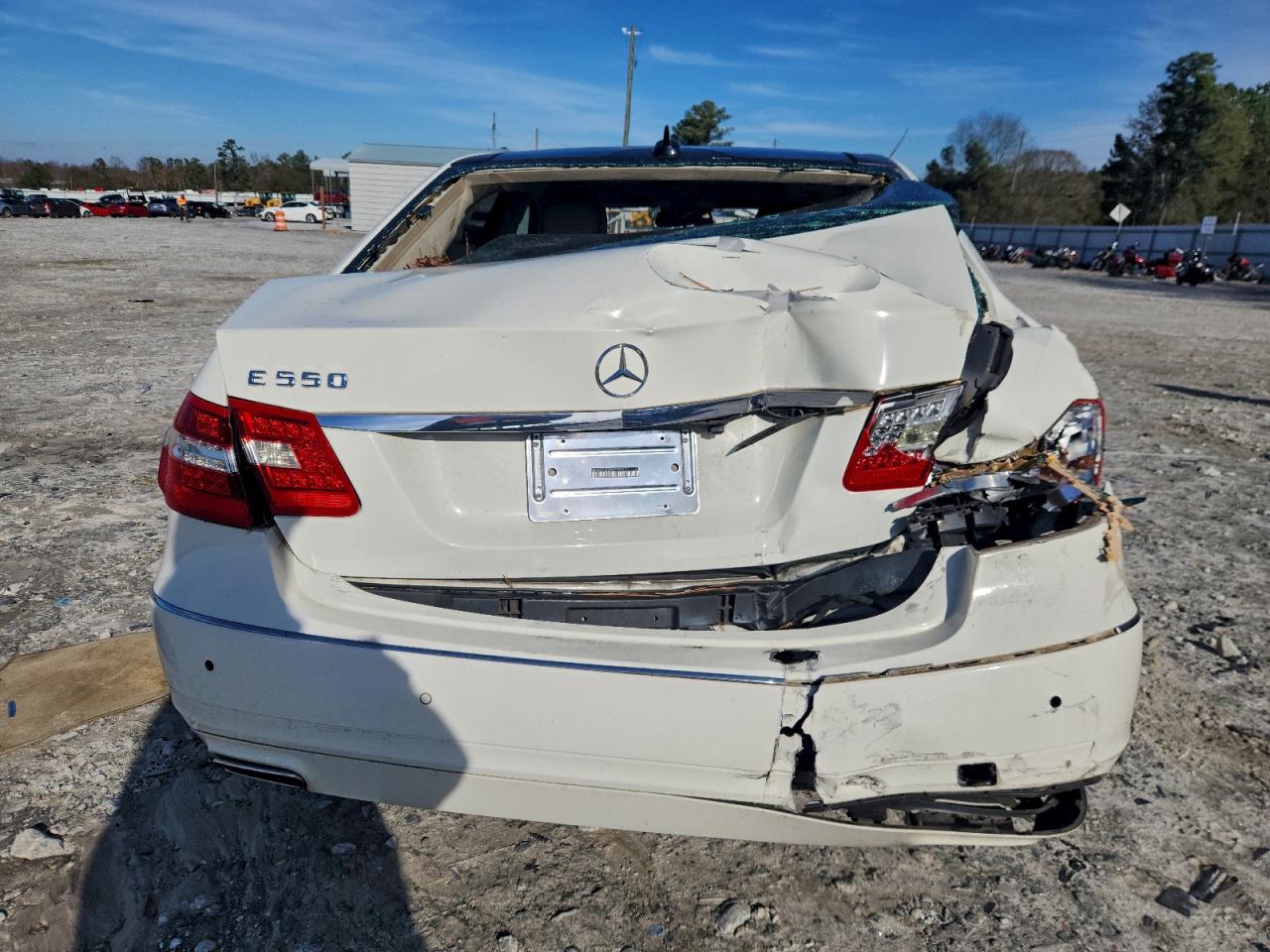 2011 Mercedes-Benz E 550 VIN: WDDHF7CB7BA379654 Lot: 94769195