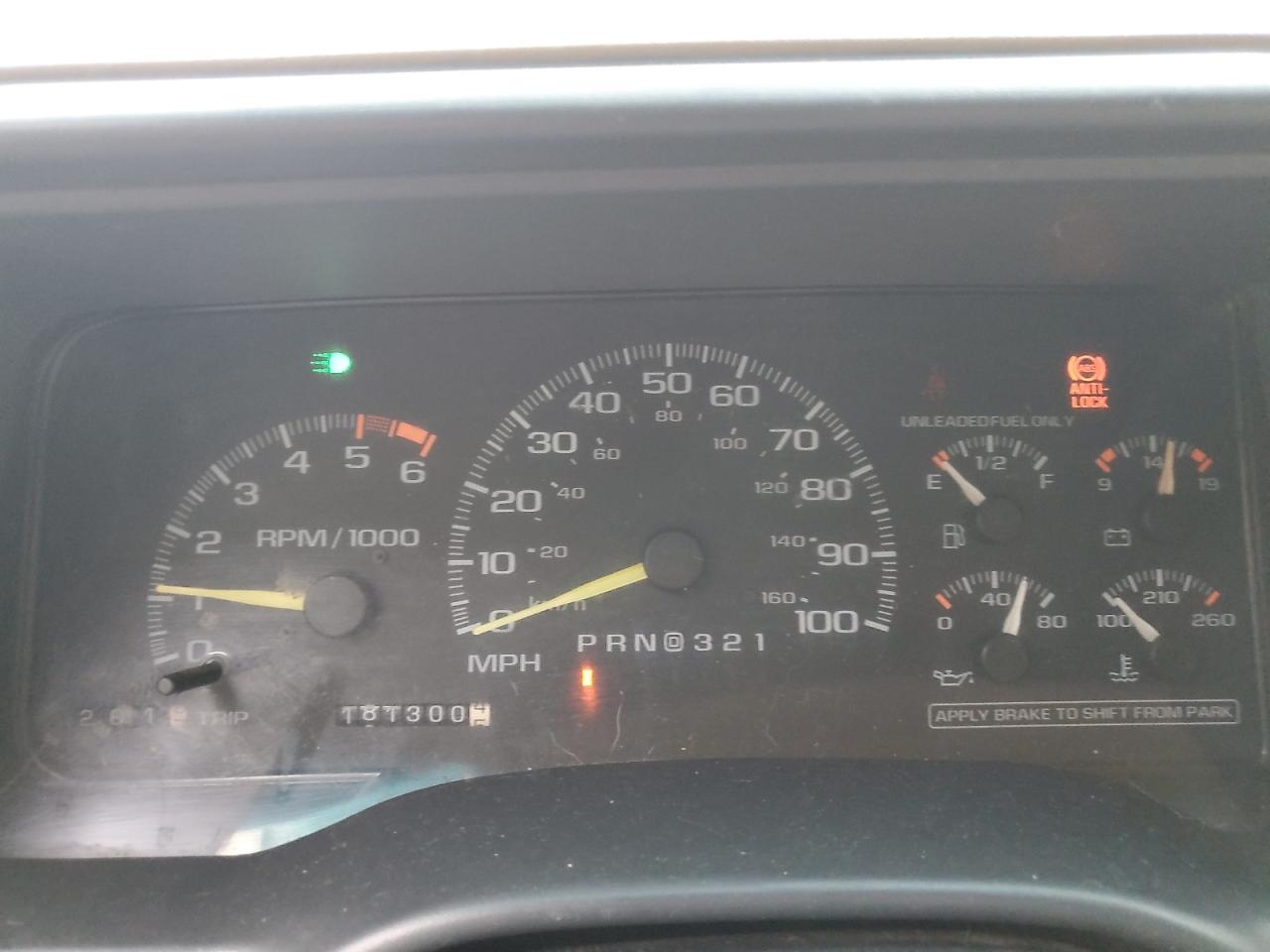 1996 GMC Suburban K1500 VIN: 1GKFK16R5TJ733406 Lot: 92308295