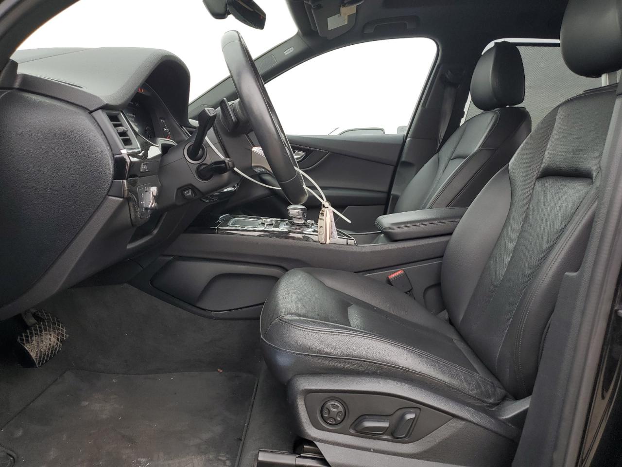 2017 Audi Q7 Prestige VIN: WA1VAAF72HD050622 Lot: 92737285