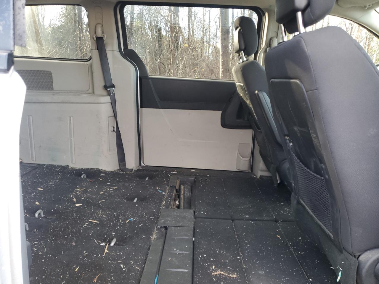 2010 Dodge Grand Caravan Se VIN: 2D4RN4DEXAR425998 Lot: 92693125