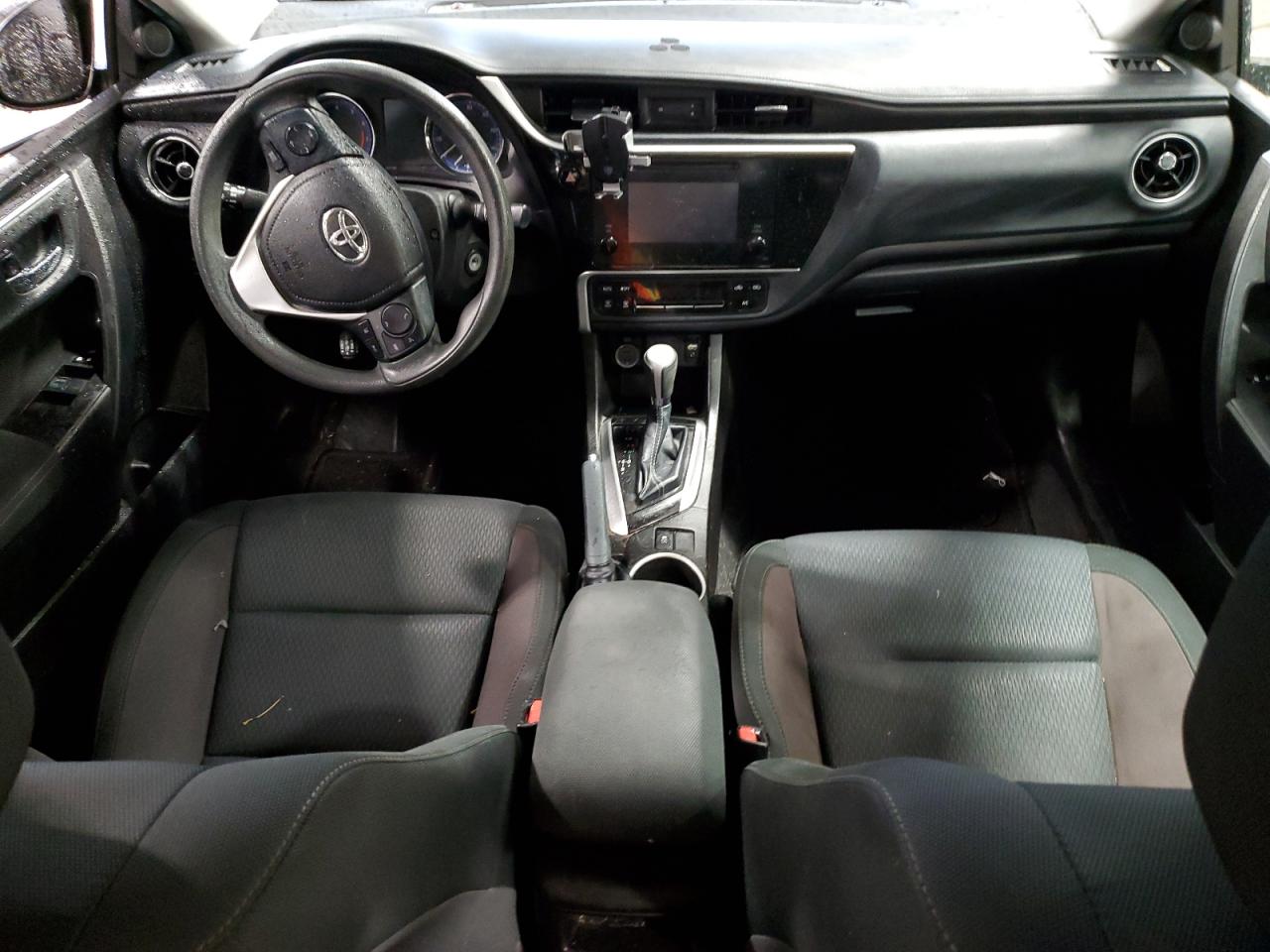 2019 Toyota Corolla L VIN: 5YFBURHE7KP906995 Lot: 93691345