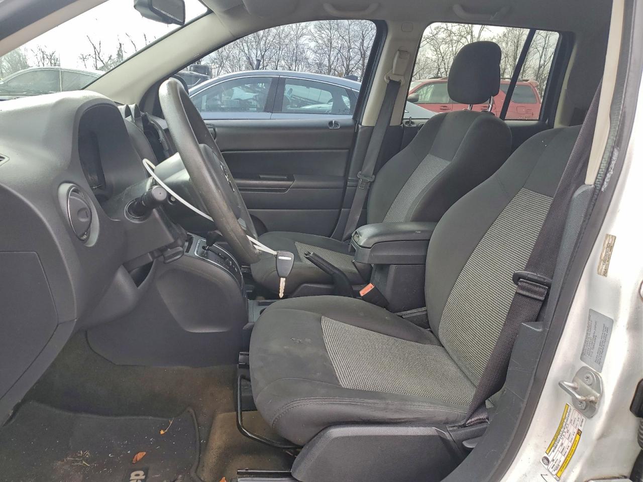 2016 Jeep Compass Sport VIN: 1C4NJDBBXGD770539 Lot: 94746215