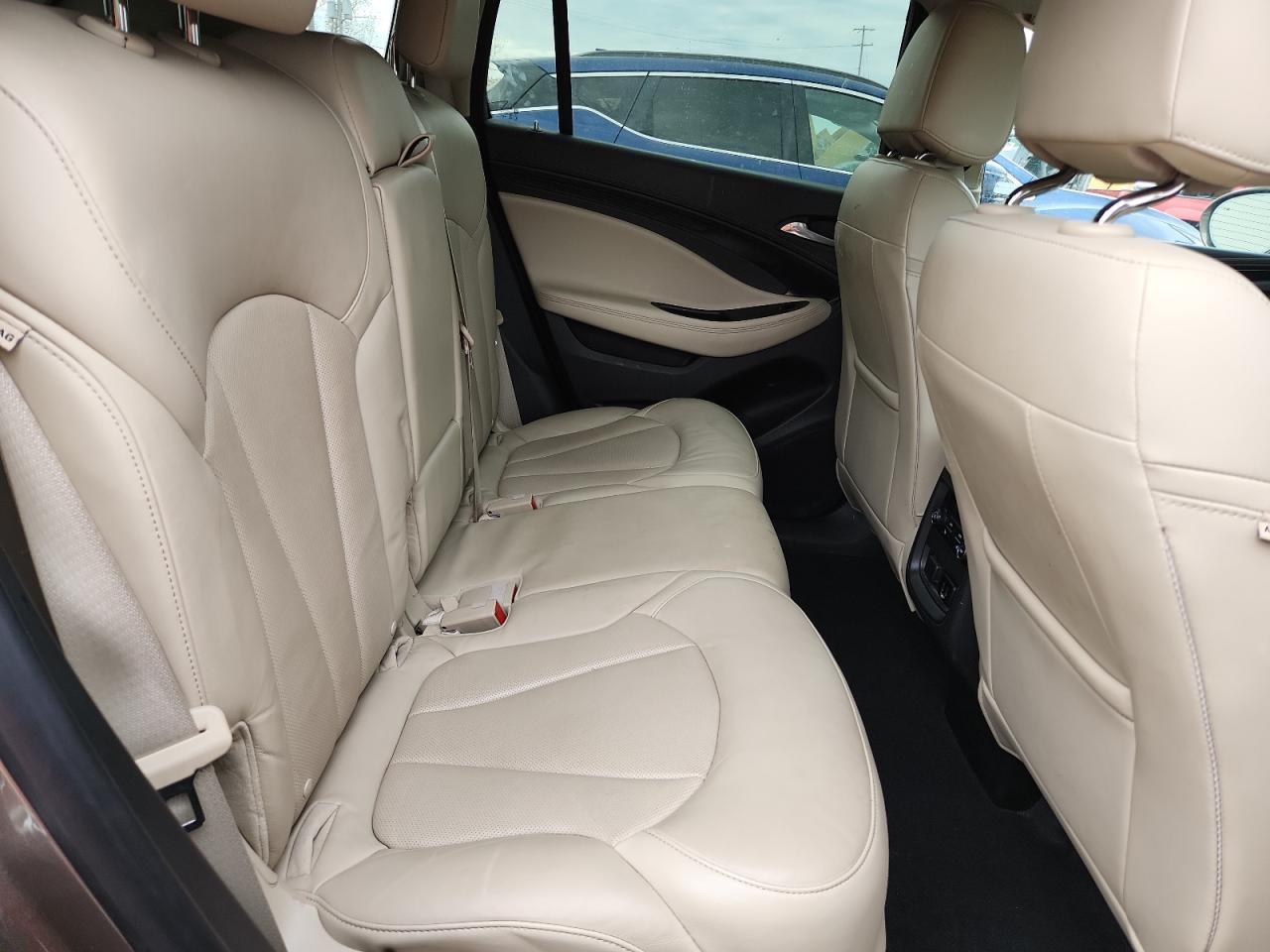 2017 Buick Envision Essence VIN: LRBFXBSA2HD072201 Lot: 91081385