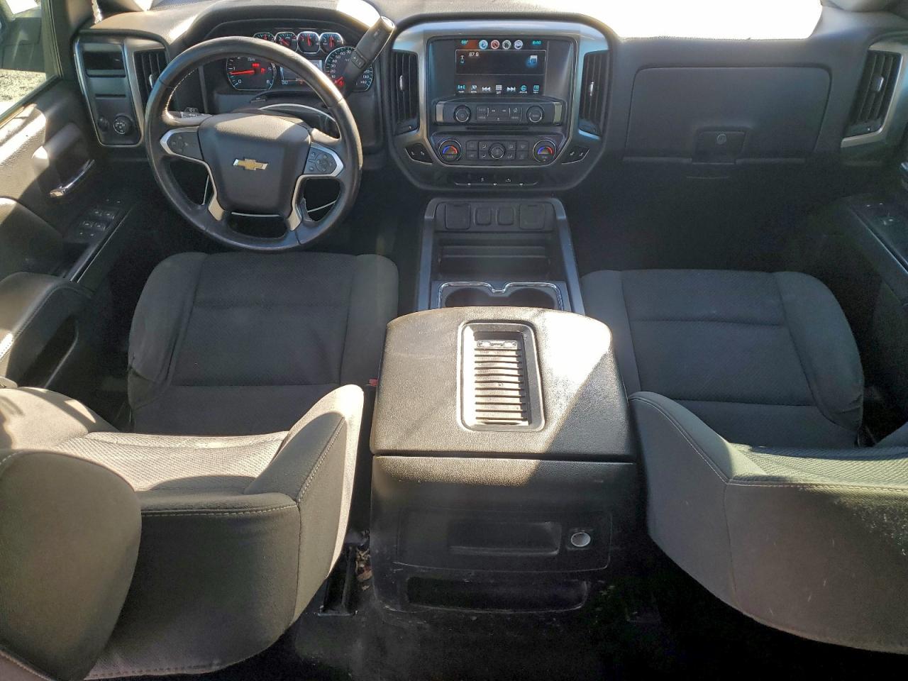 2018 Chevrolet Silverado C1500 Lt VIN: 3GCPCREC1JG113384 Lot: 94379265