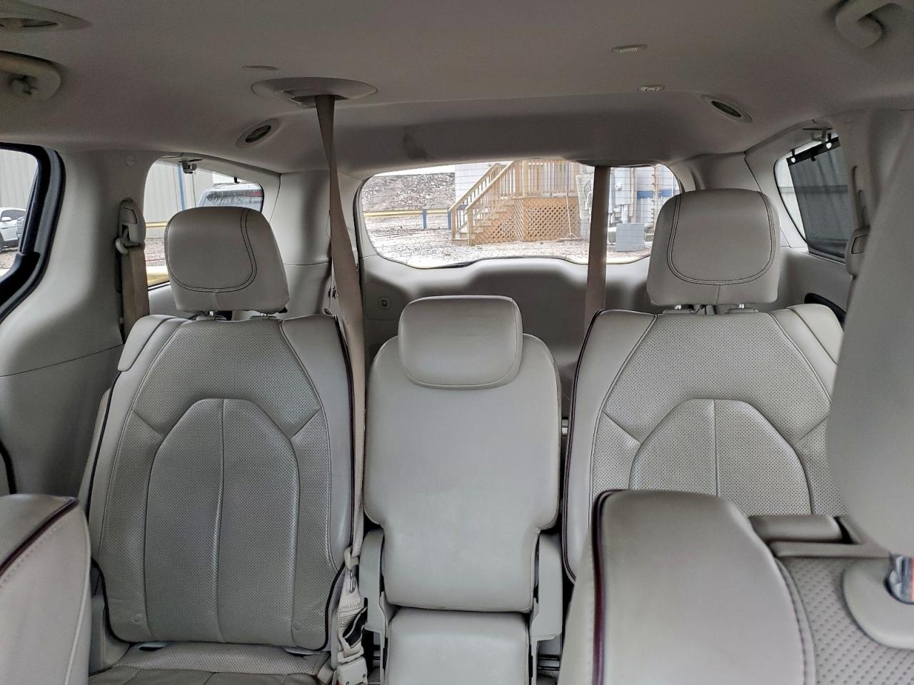 2017 Chrysler Pacifica Limited VIN: 2C4RC1GG8HR602993 Lot: 93957065