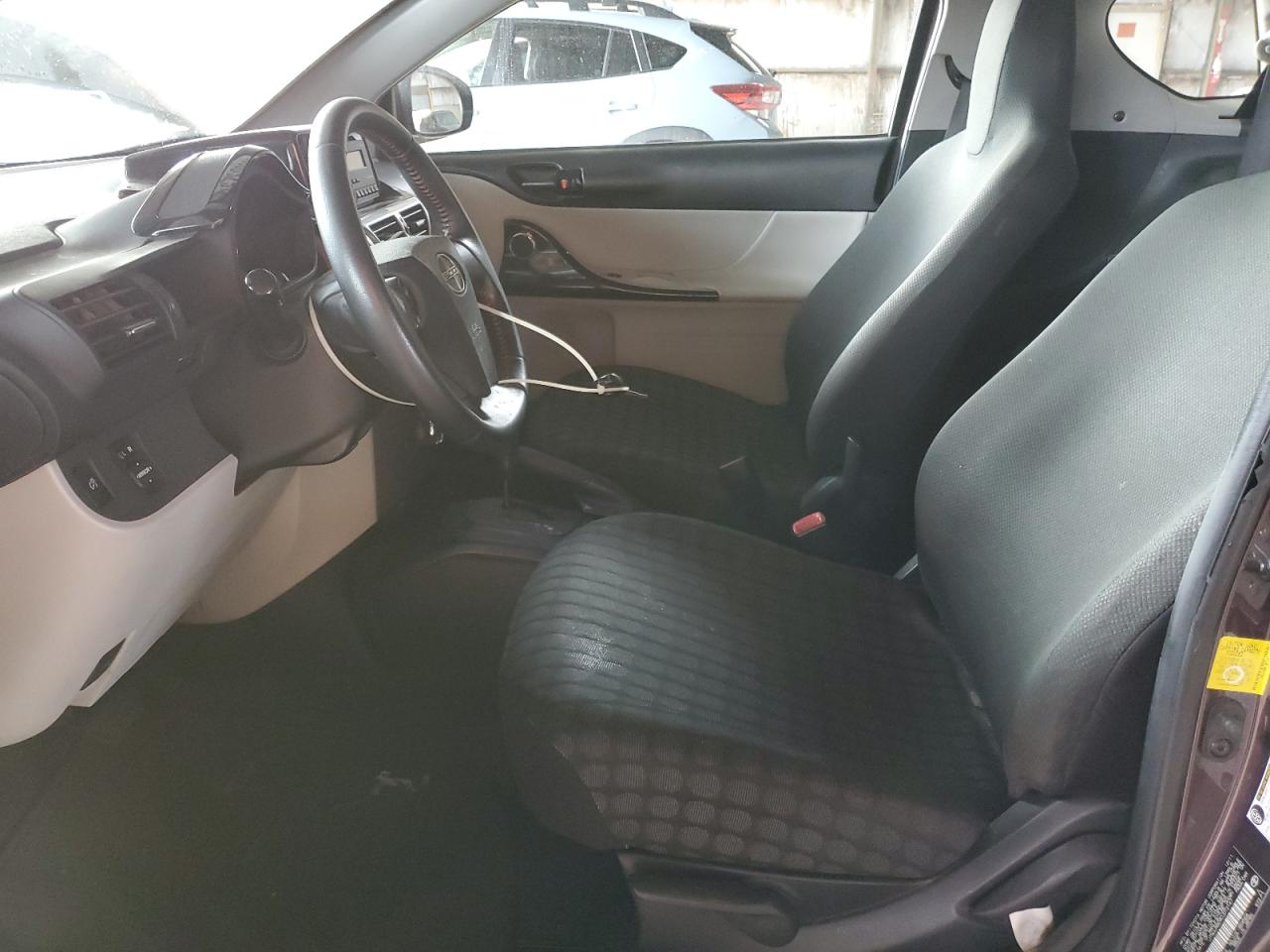 2012 Toyota Scion Iq VIN: JTNJJXB09CJ012147 Lot: 93550925