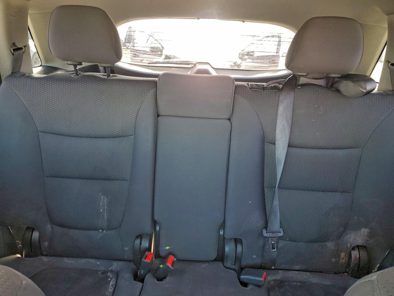 2011 Kia Sorento Base VIN: 5XYKT3A12BG127399 Lot: 94154905