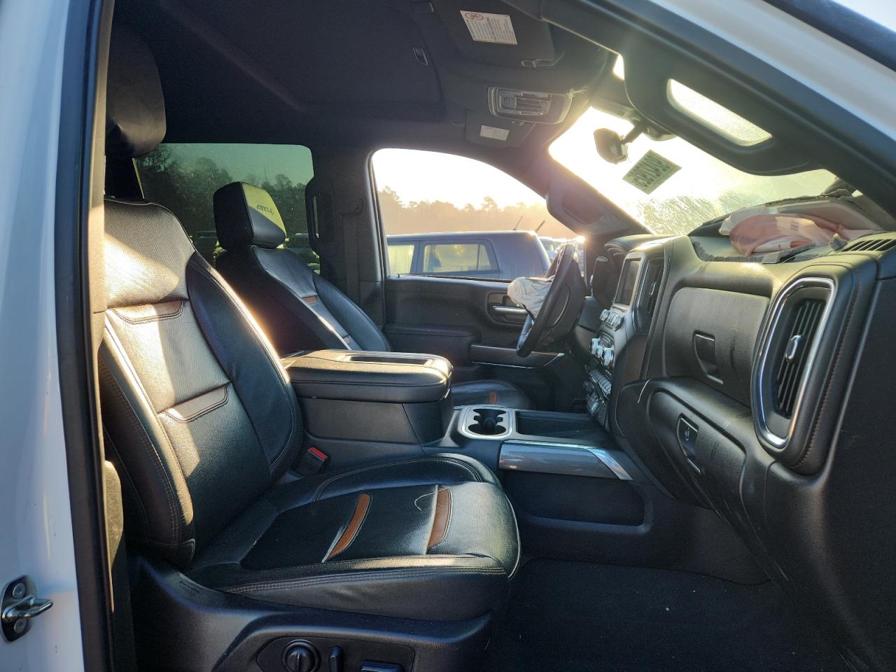 2022 GMC Sierra K2500 At4 VIN: 1GT49PE70NF364607 Lot: 92427925