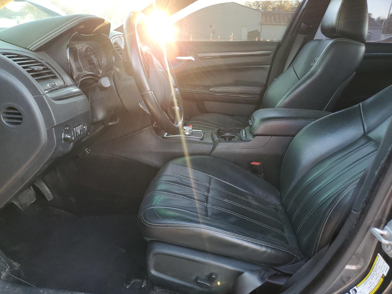 2015 Chrysler 300 S VIN: 2C3CCAGG2FH763739 Lot: 90752015