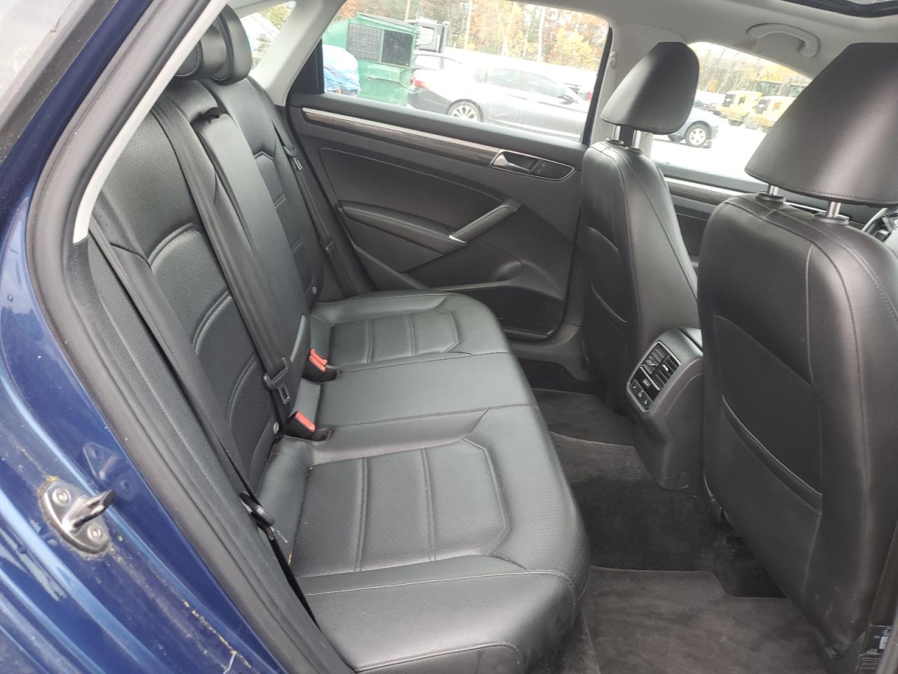 2017 Volkswagen Passat Se VIN: 1VWGT7A34HC039334 Lot: 89882295