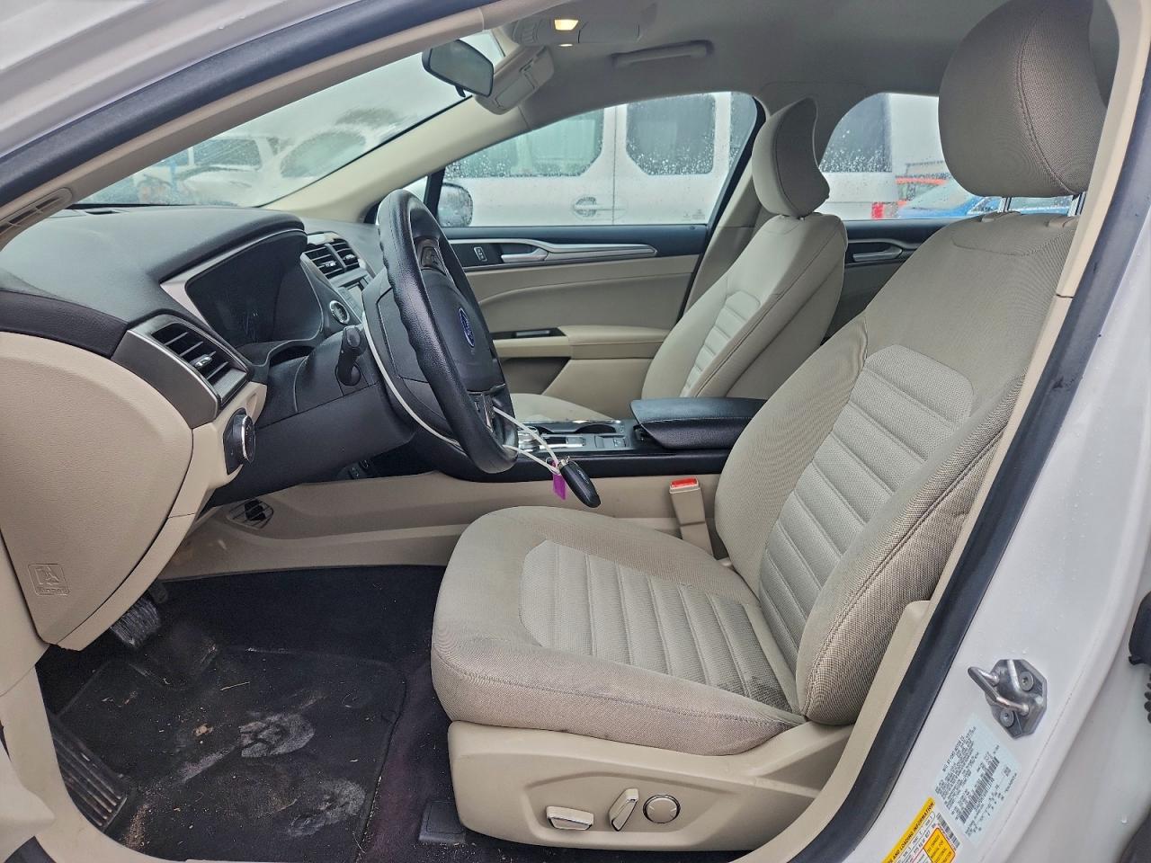 2017 Ford Fusion Se VIN: 3FA6P0H76HR113198 Lot: 94050685