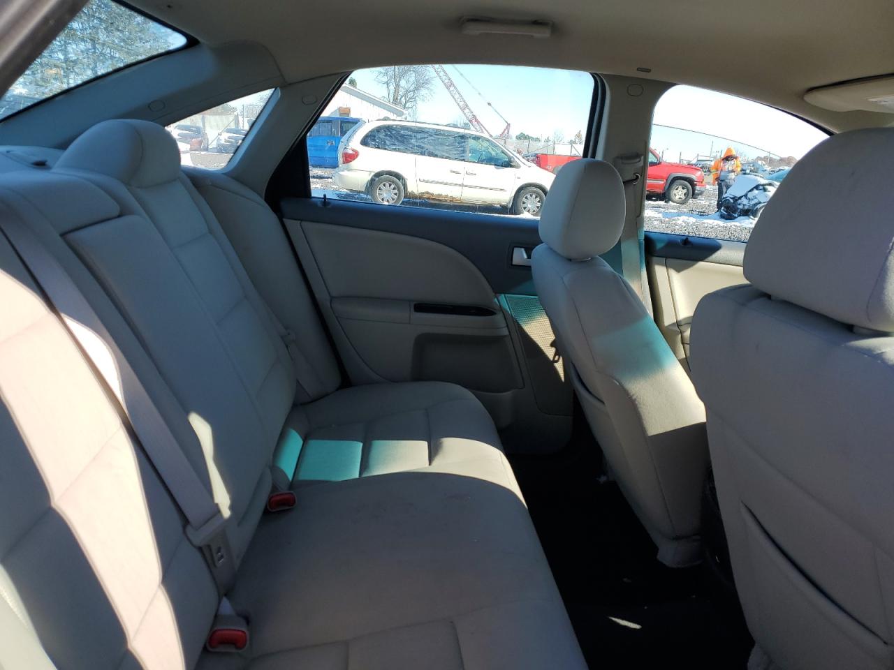 2008 Mercury Sable Luxury VIN: 1MEHM40W98G615893 Lot: 92215635