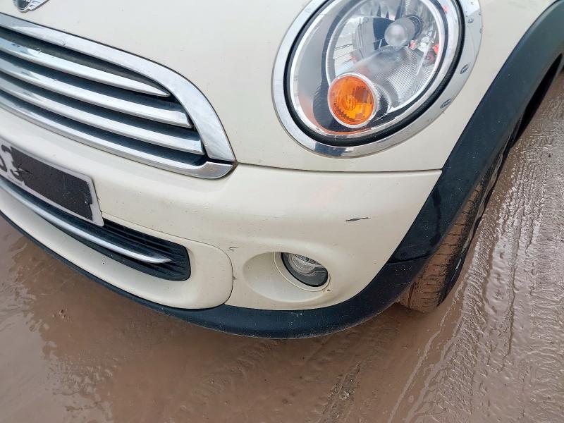 2013 MINI CLUBMAN 1.6 COOPER 5DR