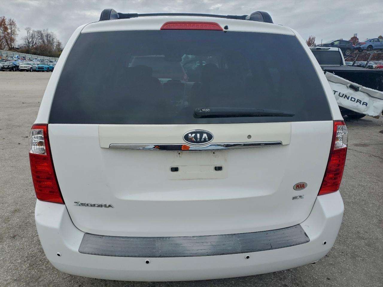 2008 Kia Sedona Ex VIN: KNDMB233486232123 Lot: 94072685