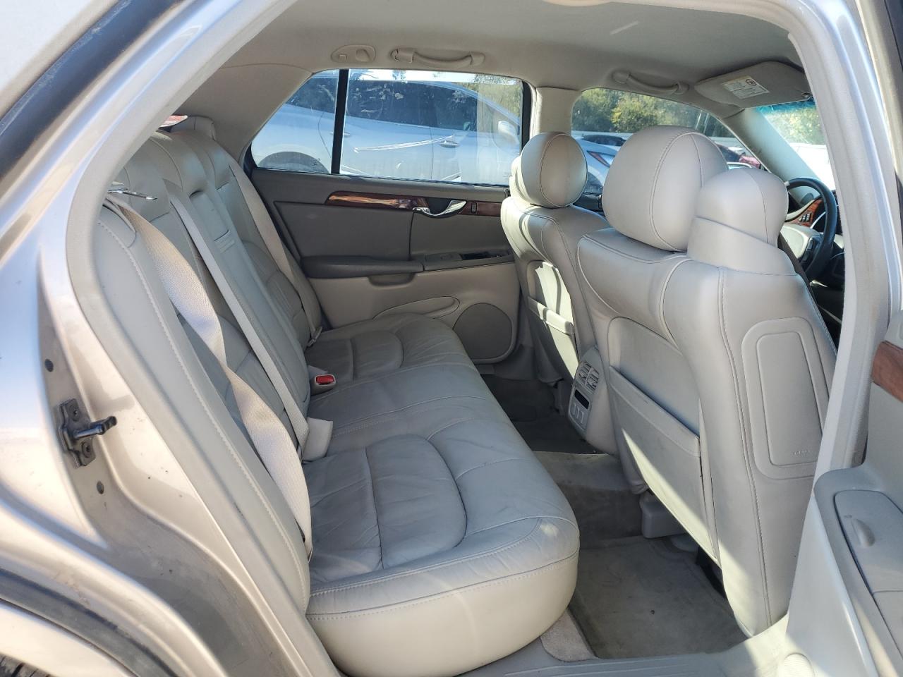 2004 Cadillac Deville VIN: 1G6KD54Y84U150837 Lot: 90699685