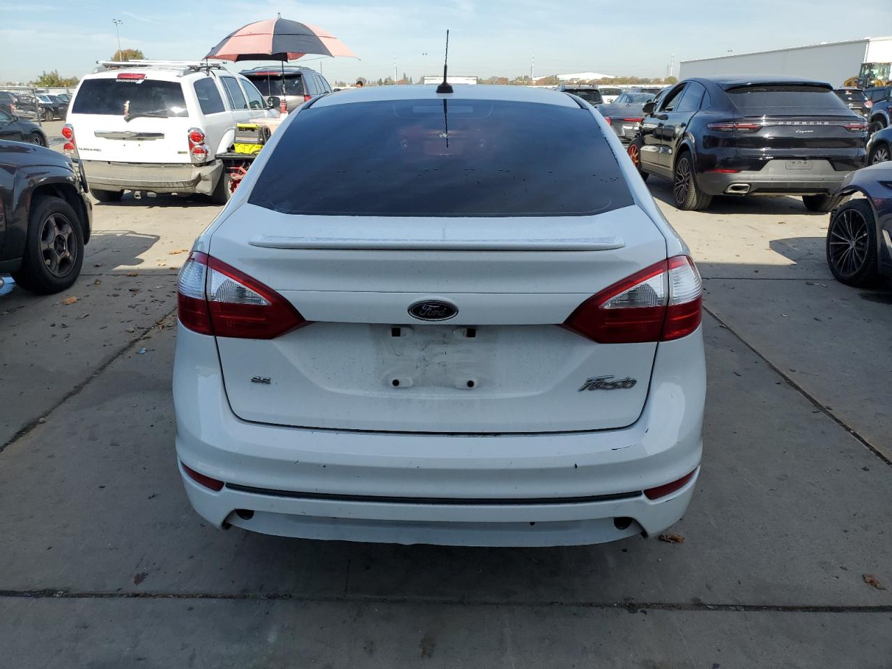2015 Ford Fiesta Se VIN: 3FADP4BJ0FM190694 Lot: 92108565
