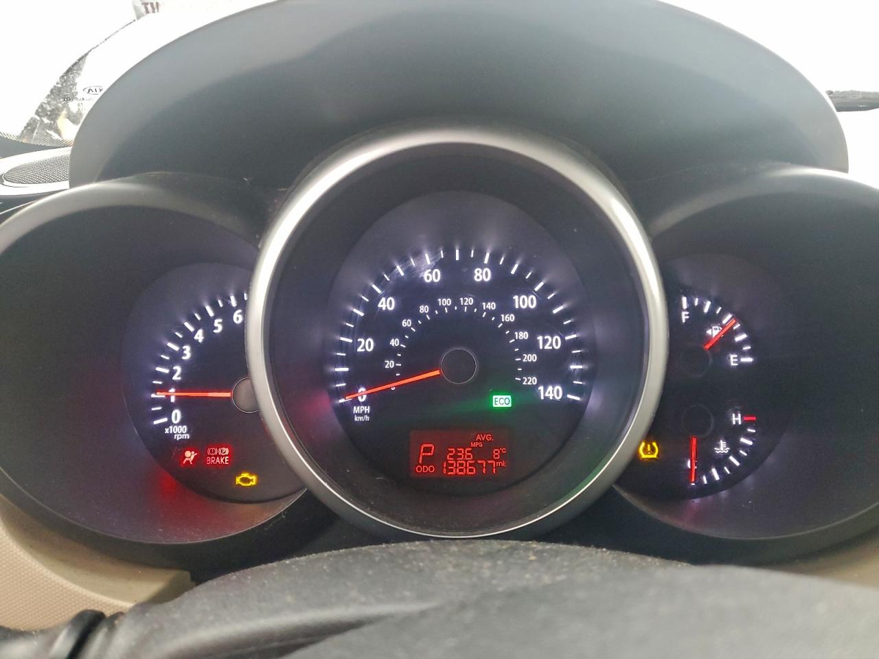 2012 Kia Soul + VIN: KNDJT2A67C7442053 Lot: 93926705