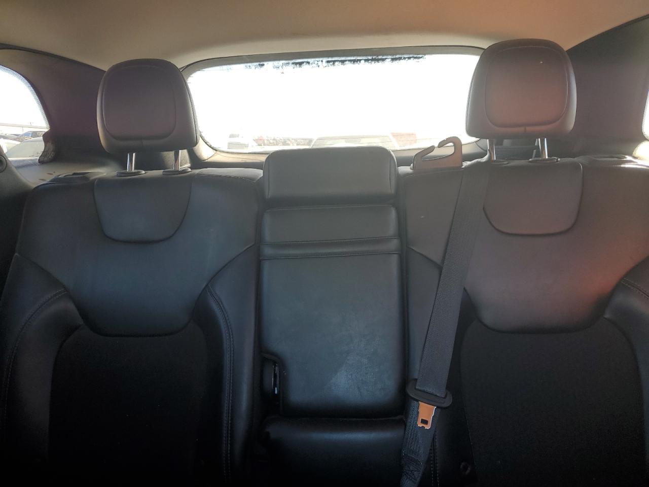 2019 Jeep Cherokee Latitude Plus VIN: 1C4PJLLB0KD204450 Lot: 91920225