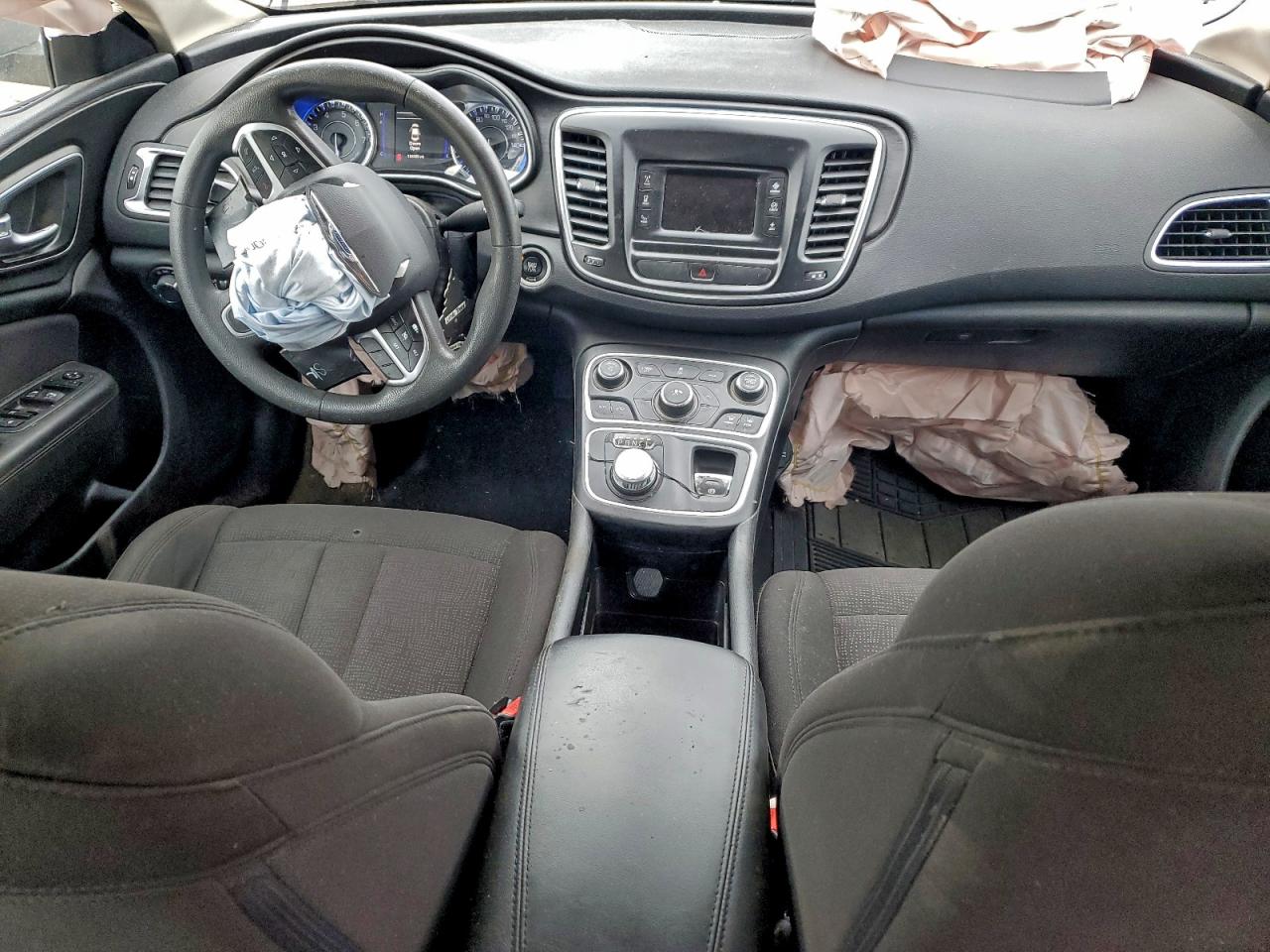 2015 Chrysler 200 Limited VIN: 1C3CCCAB3FN755634 Lot: 93247445