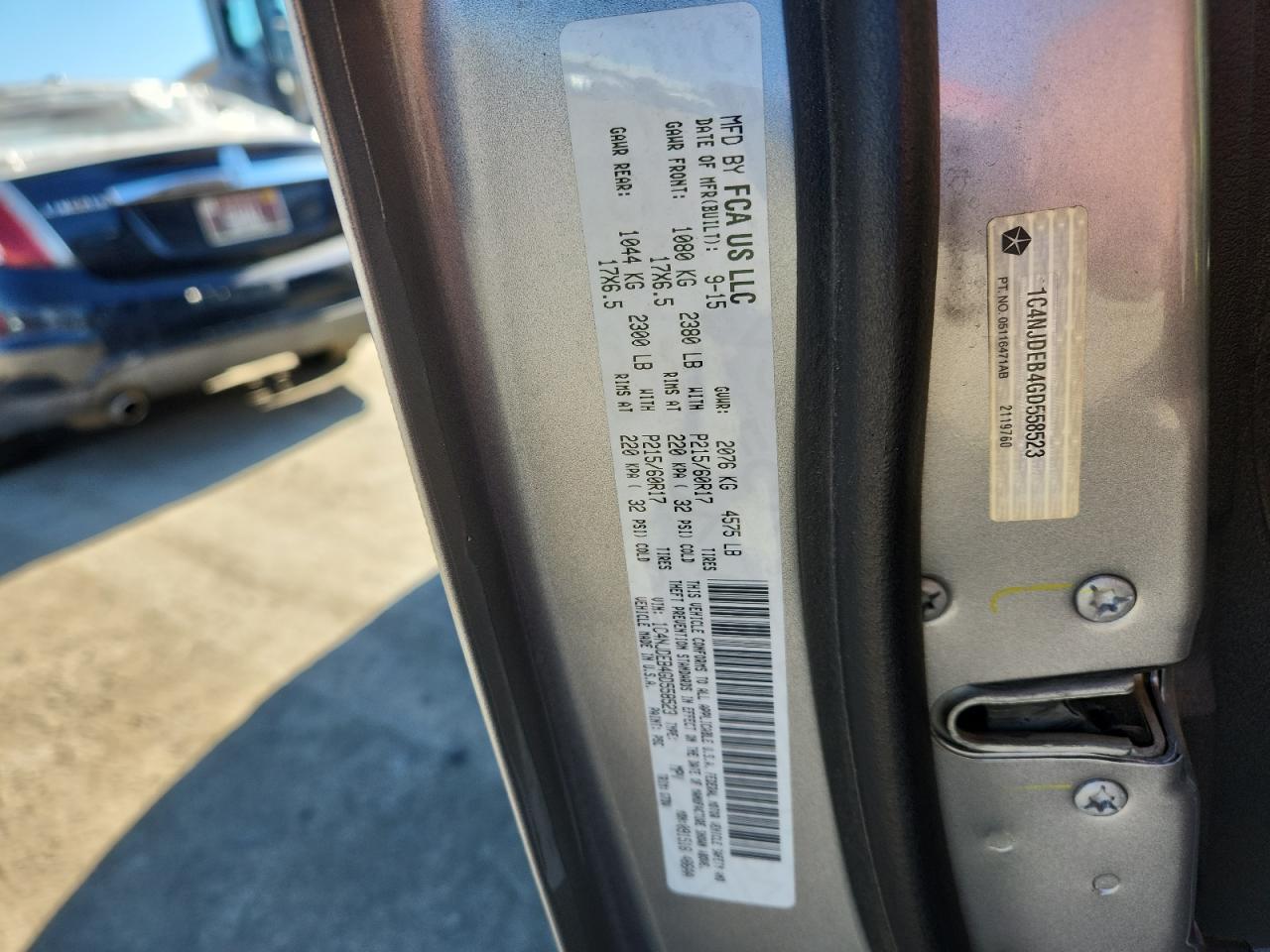 2016 Jeep Compass Latitude VIN: 1C4NJDEB4GD558523 Lot: 83767865