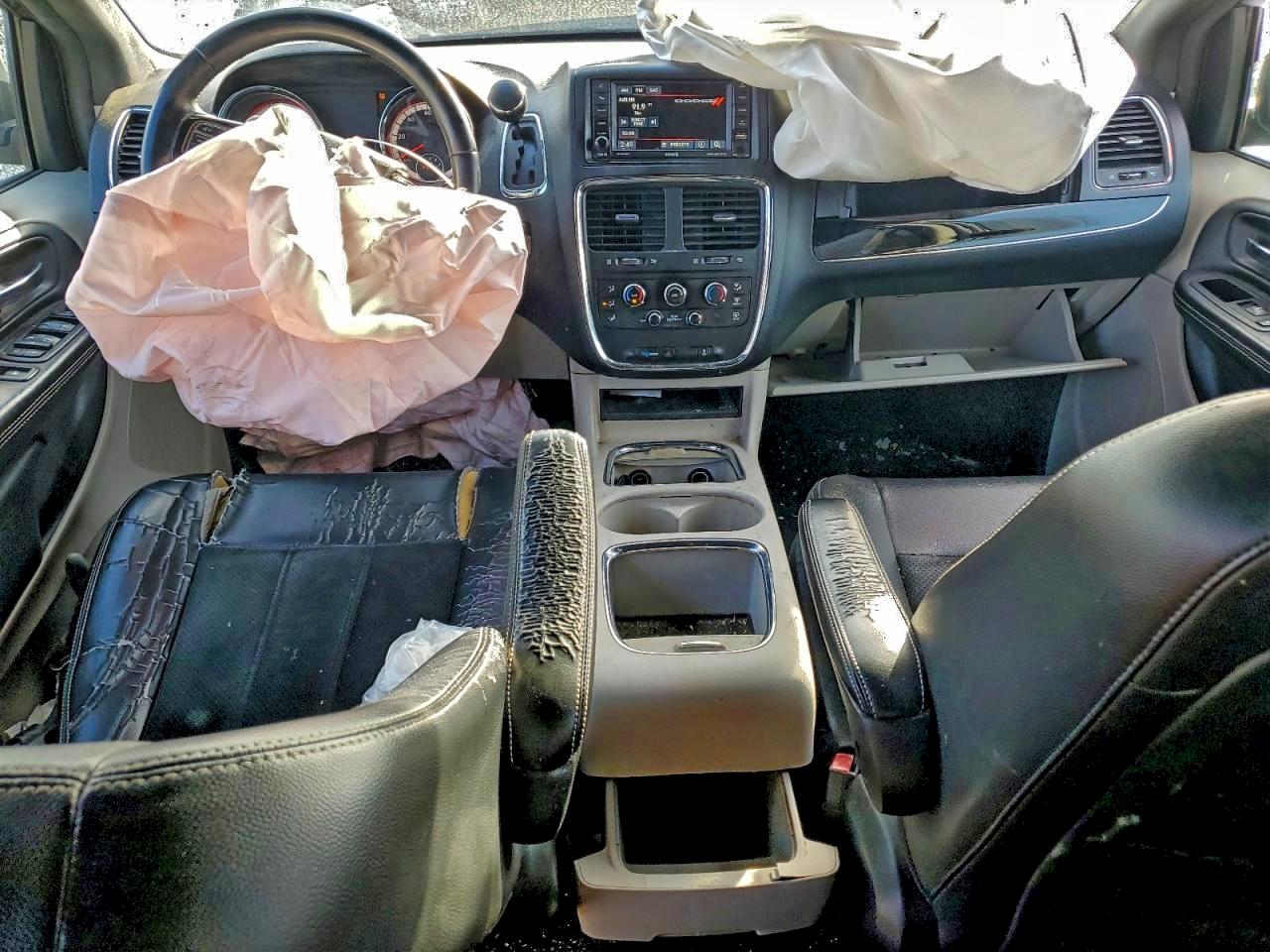 2017 Dodge Grand Caravan Sxt VIN: 2C4RDGCG5HR774128 Lot: 94062535