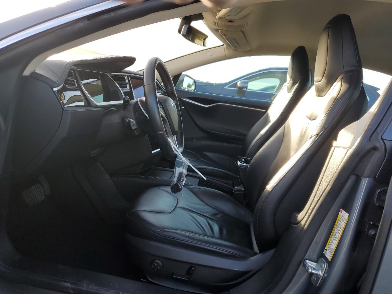 2013 Tesla Model S VIN: 5YJSA1CN5DFP23062 Lot: 93146945
